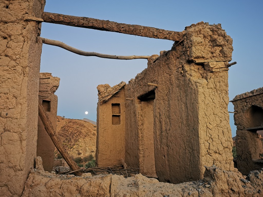 The Echoes from the&nbsp;Past